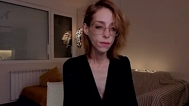 amber quell here online show from 12/14/25, 04:23