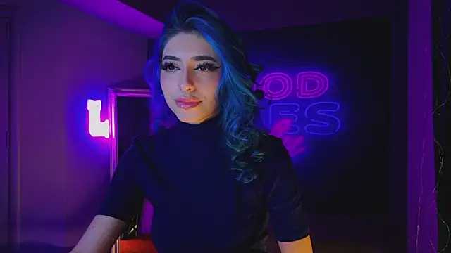 AriaVoss online show from 12/30/24, 02:31