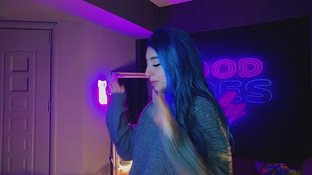 AriaVoss online show from 02/04/25, 09:10