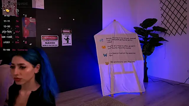 AriaVoss online show from 11/07/25, 10:32