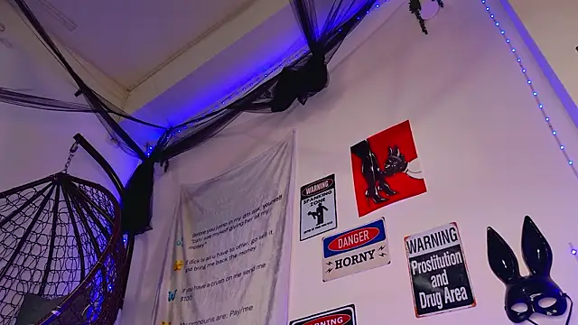 AriaVoss online show from 03/13/26, 09:21