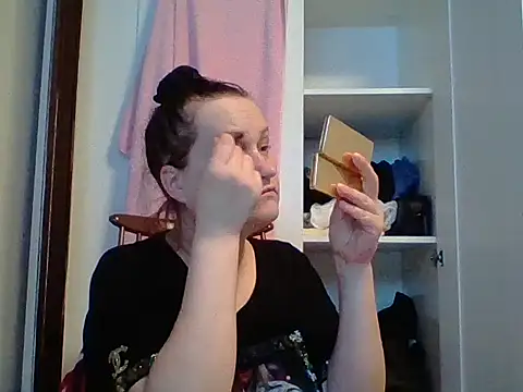  squirty cum lady  online show from 02/23/25, 04:17