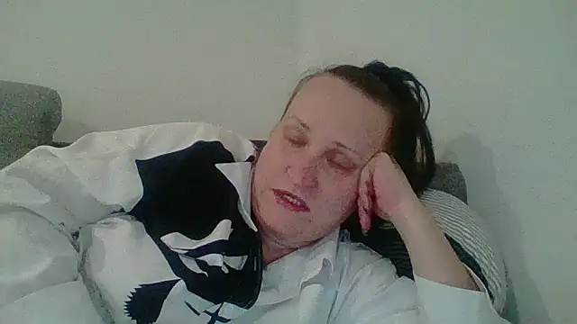  squirty cum lady  online show from 11/22/25, 06:51