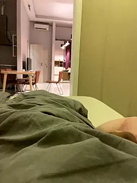 fekedaniel1999 online show from 01/15/26, 11:08