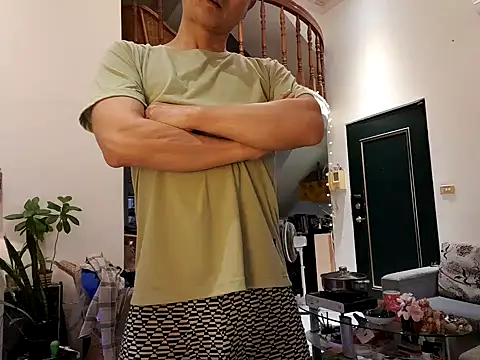 Snapshot of KennyLOVERboy chatting on 03/16/25, 01:17 KennyLOVERboy online show from 03/16/25, 01:17