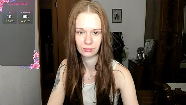 Snapshot of EmilySoul chatting on 06/04/26, 06:25 EmilySoul online show from 06/04/26, 06:25