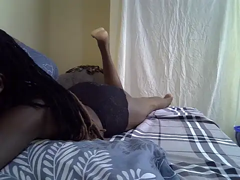 skinnysexynaughty online show from 06/13/26, 10:24