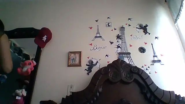 trianabell online show from 11/24/25, 05:34