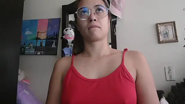 trianabell online show from 03/22/26, 03:48