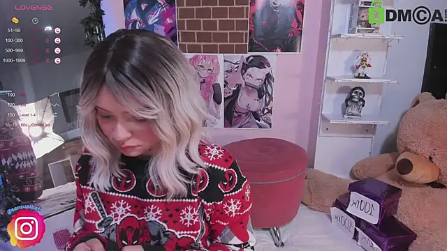 sensualkattt online show from 01/10/25, 12:04