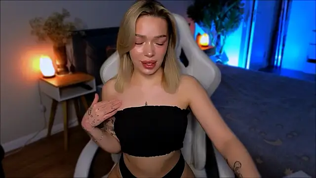 Lily Yin online show from 01/10/26, 05:42