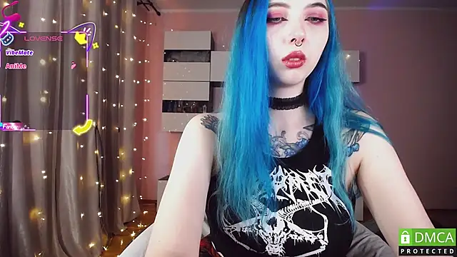 JustMeowGirl online show from 10/10/25, 04:11