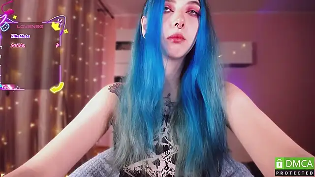JustMeowGirl online show from 10/15/25, 04:12