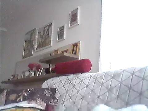 Snapshot of Schnubby1 chatting on 12/03/24, 10:39 Schnubby1 online show from 12/03/24, 10:39