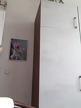 Snapshot of Schnubby1 chatting on 01/22/25, 11:23 Schnubby1 online show from 01/22/25, 11:23