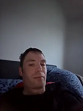 Snapshot of Schnubby1 chatting on 02/23/26, 04:15 Schnubby1 online show from 02/23/26, 04:15