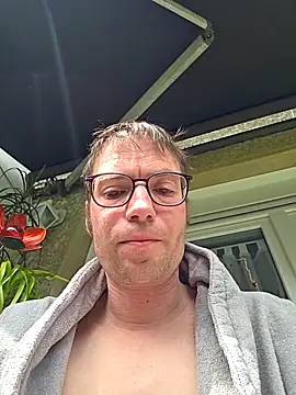 Schnubby1 online show from 04/27/26, 12:36
