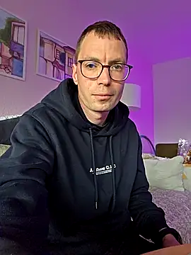 Schnubby1 online show from 05/12/26, 02:25