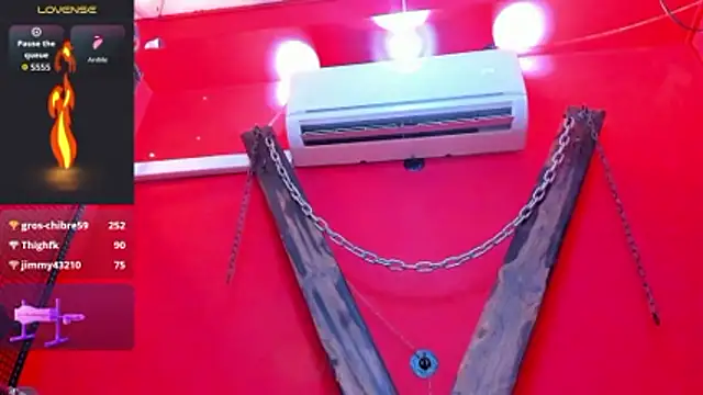 Foxy Assh  online show from 04/01/26, 01:41