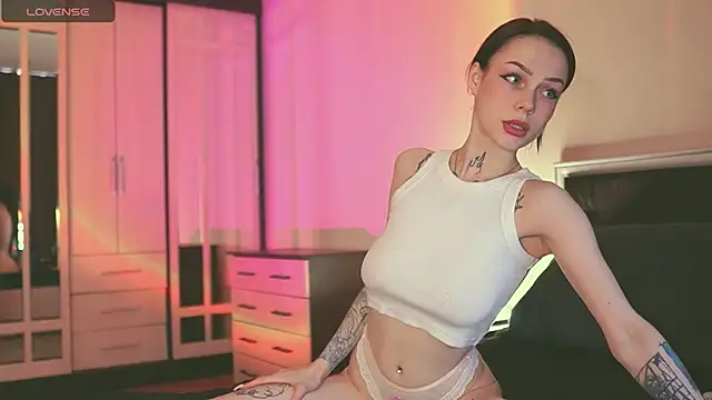 Polusladkoye online show from 03/04/25, 01:49