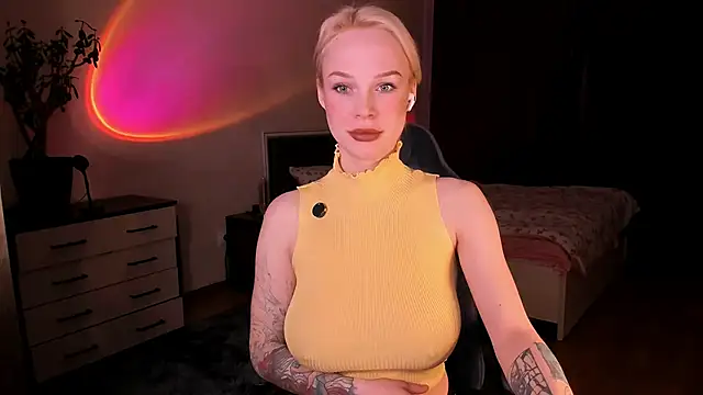 Polusladkoye online show from 04/28/26, 03:50