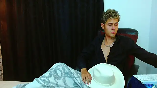 Bastiaan 28 online show from 03/21/26, 10:57