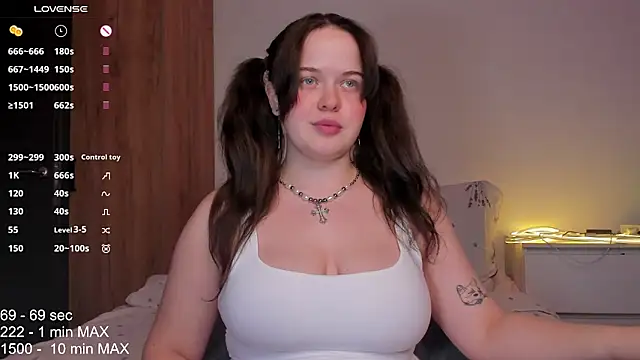 HANNA MONTANAS online show from 11/16/25, 06:46