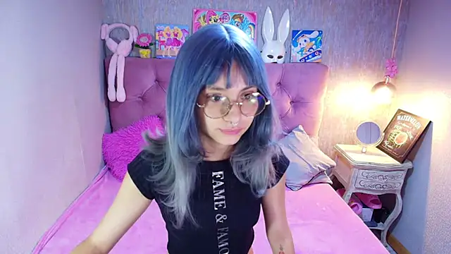 charlottemoonxz online show from 02/08/26, 07:06