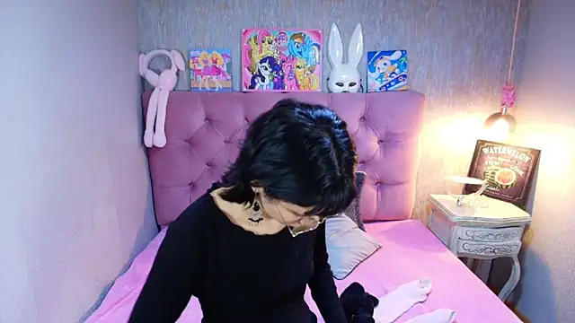 charlottemoonxz online show from 03/18/26, 06:44