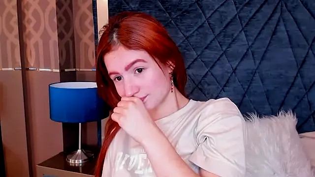 AdelaineBest online show from 02/01/25, 07:26