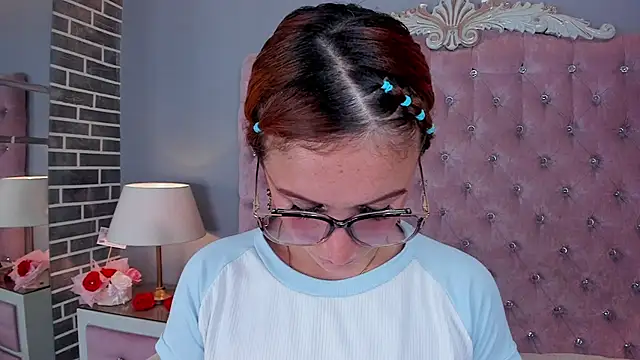 AdelaineBest online show from 03/01/25, 08:13