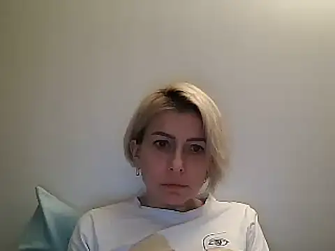 Snapshot of anechka1 chatting on 01/05/25, 02:38 anechka1 online show from 01/05/25, 02:38