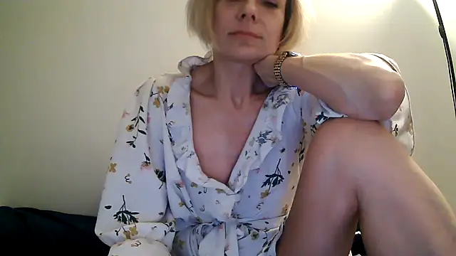 Snapshot of anechka1 chatting on 02/26/25, 11:48 anechka1 online show from 02/26/25, 11:48