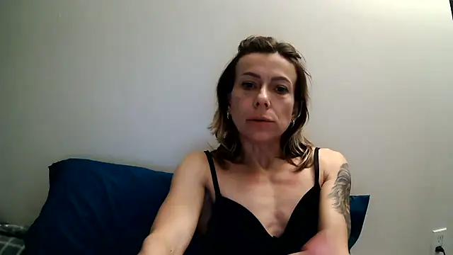 anechka1 online show from 06/19/26, 01:43