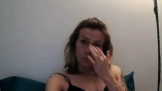 anechka1 online show from 06/20/26, 10:01