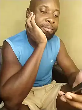 Snapshot of Stallion100 chatting on 01/05/25, 06:24 Stallion100 online show from 01/05/25, 06:24