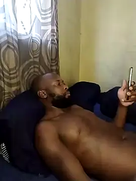 Snapshot of Stallion100 chatting on 01/22/25, 05:59 Stallion100 online show from 01/22/25, 05:59