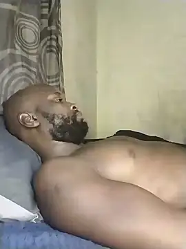 Snapshot of Stallion100 chatting on 01/30/25, 12:39 Stallion100 online show from 01/30/25, 12:39