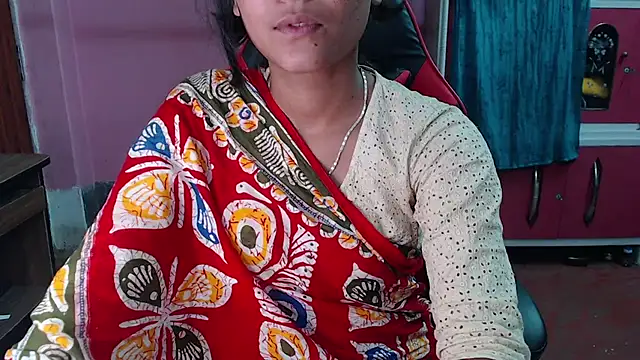 Angel Alison  online show from 02/09/25, 06:47