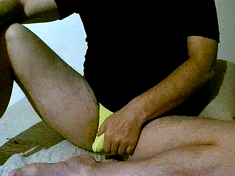 Snapshot of pollarikaaa chatting on 12/17/25, 04:51 pollarikaaa online show from 12/17/25, 04:51