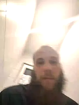 Snapshot of AbukLoko chatting on 03/12/25, 03:57 AbukLoko online show from 03/12/25, 03:57