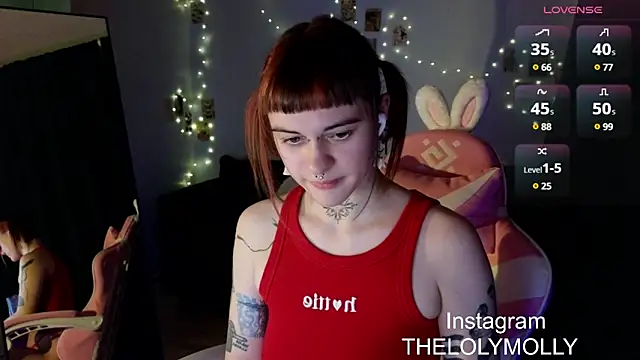 Snapshot of LolyMolli chatting on 03/09/25, 05:17 LolyMolli online show from 03/09/25, 05:17