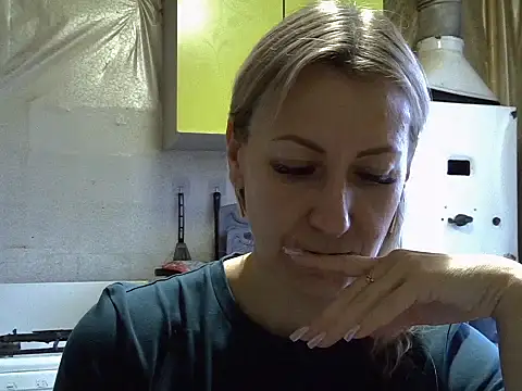 AshleyXHoney online show from 10/22/25, 07:08