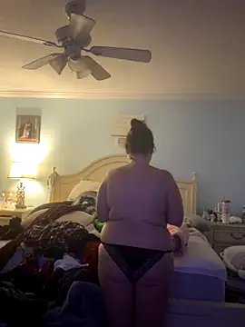 MilfyMrsRobinson online show from 09/11/25, 12:22