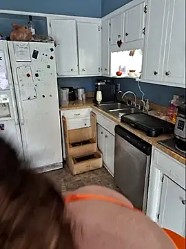 MilfyMrsRobinson online show from 09/12/25, 02:39