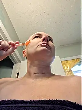 MilfyMrsRobinson online show from 05/01/26, 03:38