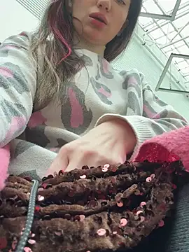 MooonReal online show from 03/07/25, 06:24