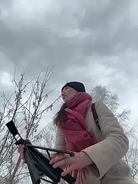 MooonReal online show from 03/18/25, 06:25