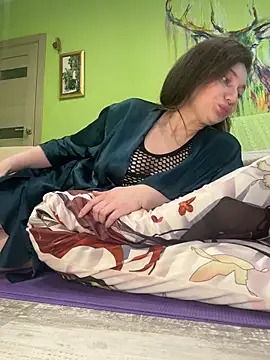 Snapshot of MooonReal chatting on 01/18/26, 09:35 MooonReal online show from 01/18/26, 09:35