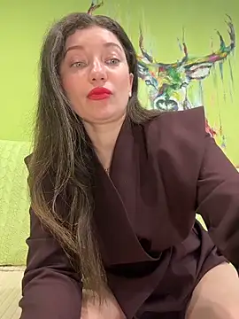 Snapshot of MooonReal chatting on 02/08/26, 03:21 MooonReal online show from 02/08/26, 03:21